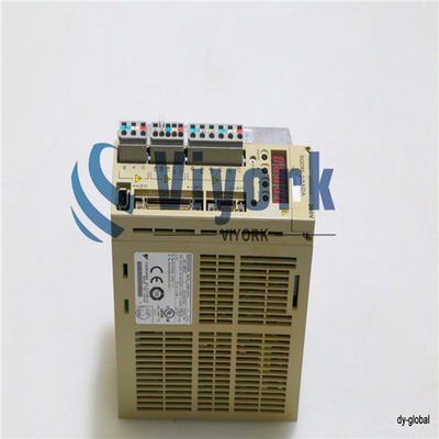 SGDM-08AD-YR24 Servo Motor Amplifier Yaskawa 800W 1 Phase 300HZ Torque Control