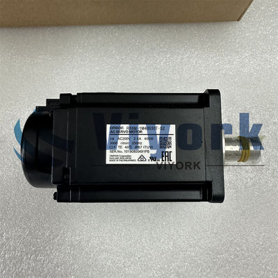 Japan Made Omron R88M-1M40030T-S2 AC Servo Motor for High Precision