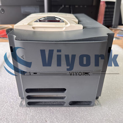 Schneider ATV71HU75N4Z VARIABLE SPEED DRIVE ALTIVAR 71 480VAC 7.5KW 10HP NEW