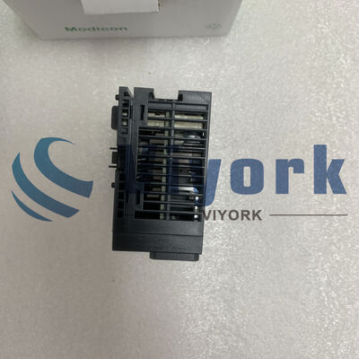 Schneider TM3DM24R DISCRETE I/O MODULE TM3-24 IO RELAYS 24VDC NEW