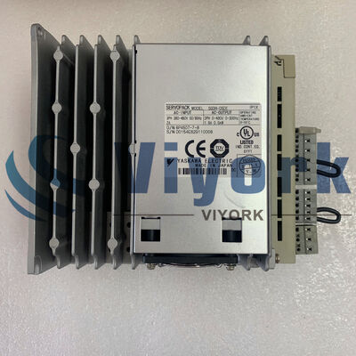 Yaskawa SGDH-05DE SERVO AMPLIFIER 0.5KW / 0.67HP 3PHASE 380/480VAC 1.9AMP NEW