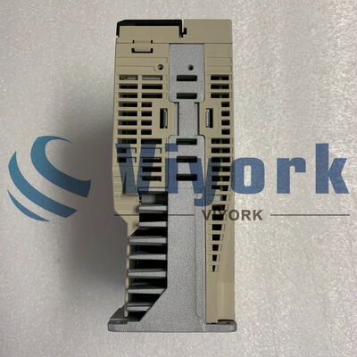Yaskawa SGDV-5R5A11A SERVO DRIVE 0.75KW 200VAC 5.5AMPS NEW